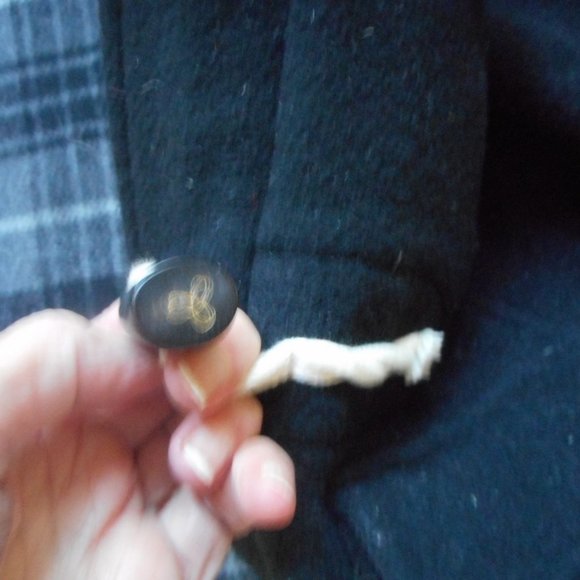 TNA wool coat, beautiful buttons, good condition - Picture 5 of 12